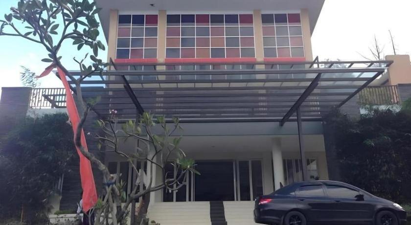 Casa Monte Rosa Puncak Exterior photo